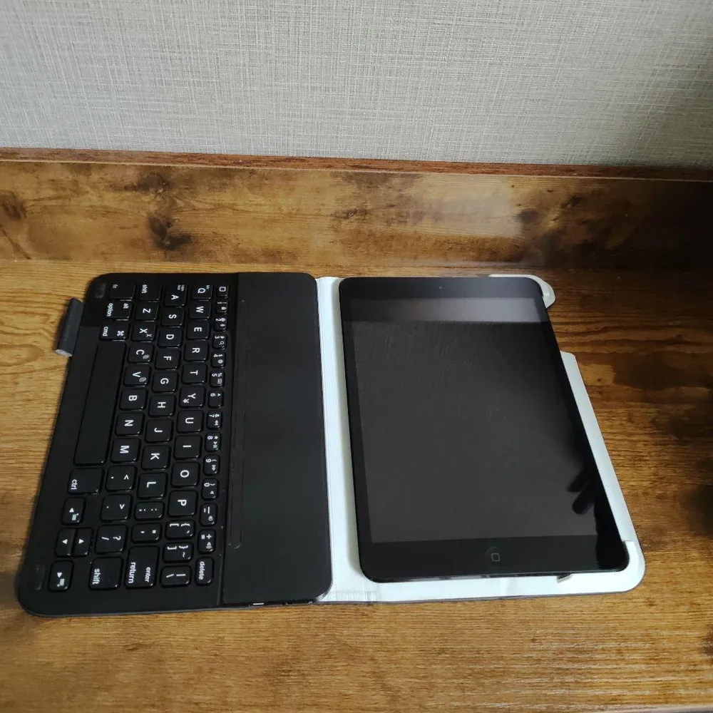 ipad mini + キーボードケース