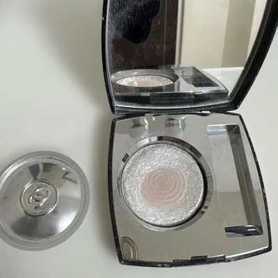 CHANEL LUMIERE PLATINE