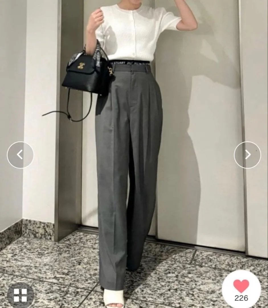 JILL BY JILLSTUART ウエストロゴワイドパンツ ダブルウエスト