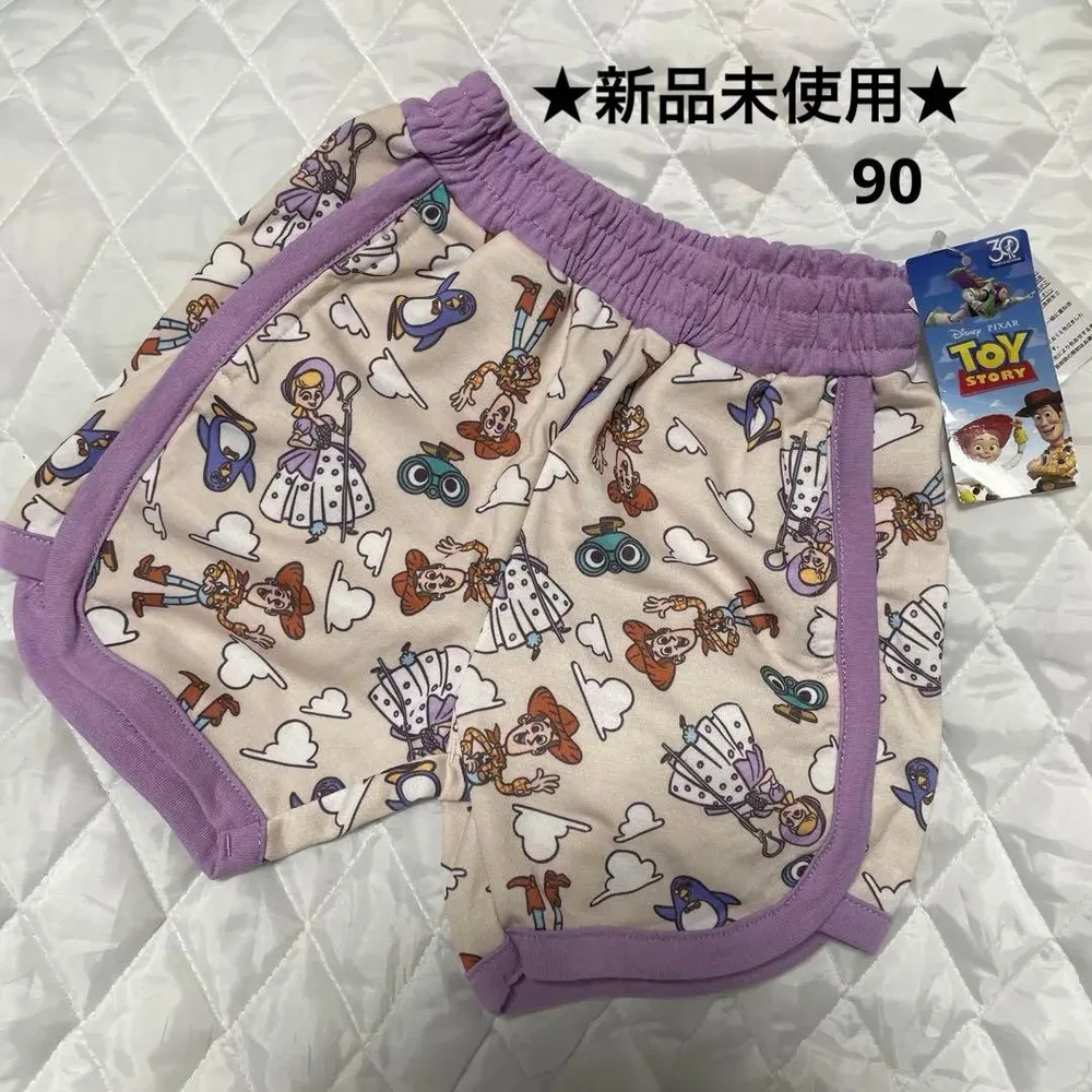 ★新品未使用★TOY STORY ディズニー ピクサー ショートパンツ 90