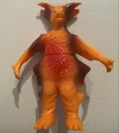 ポピー ウルトラマン ギエロン星獣 ソフビ 美品 キングザウルスシリーズ