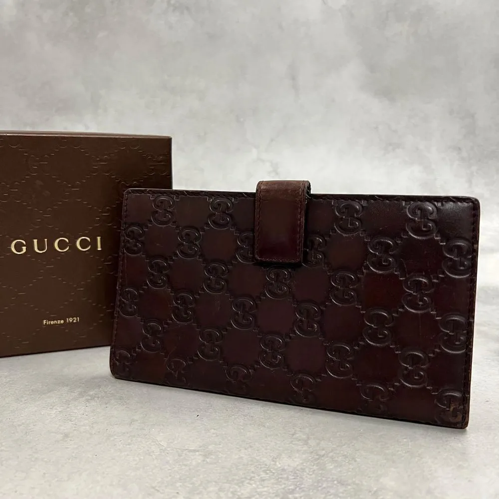 GUCCI ปกสมุดโน๊ตหนังสีน้ำตาล Gucci Shima A546