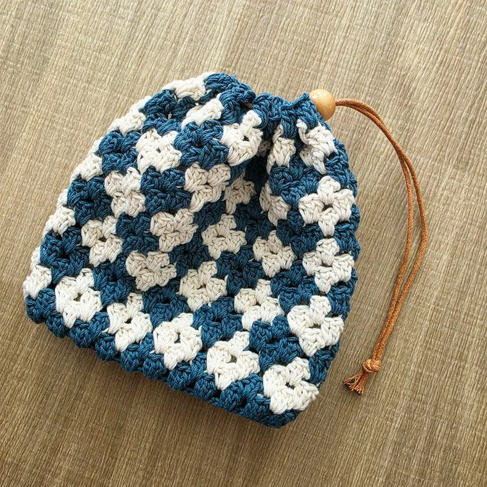 編み物*ハンドメイド*巾着*花柄