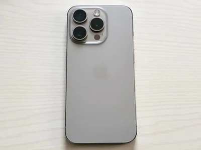 iPhone15Pro 128GB ナチュラルチタニウム