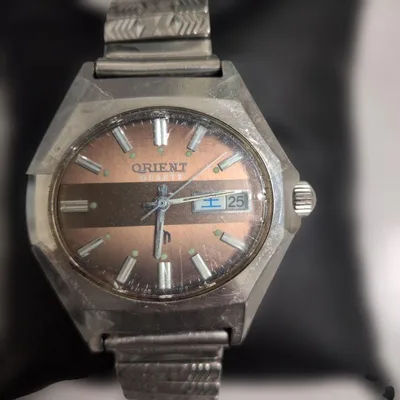 ORIENT メンズ腕時計 クォーツ 稼働中。電池交換済み!