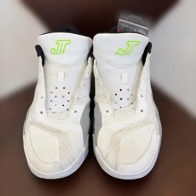 JORDAN バスケットボールシューズ