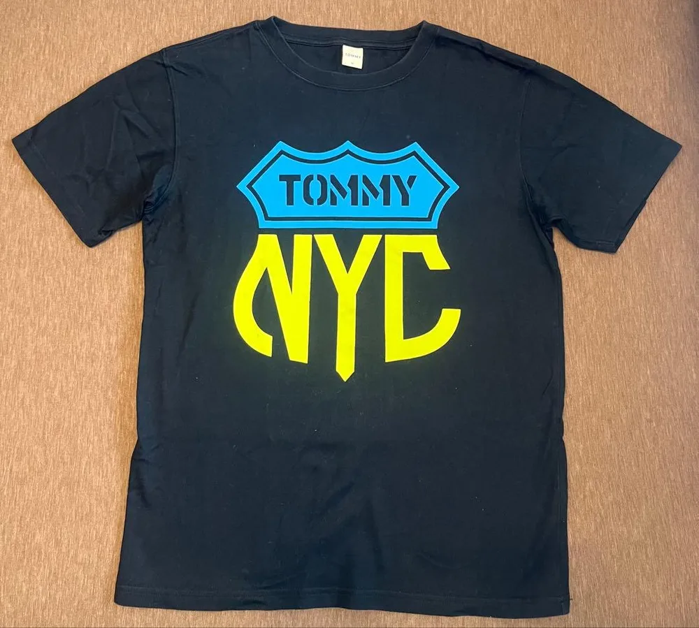 【値下げしました!】TOMMY NYC Tシャツ ブラック Mサイズ