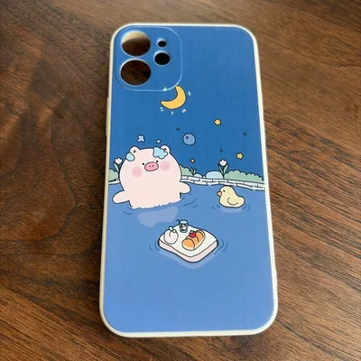 iPhone 12 mini 湯に浸かったブタケース