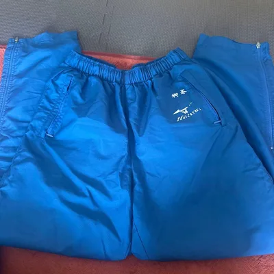 เสื้อกันลม MIZUNO