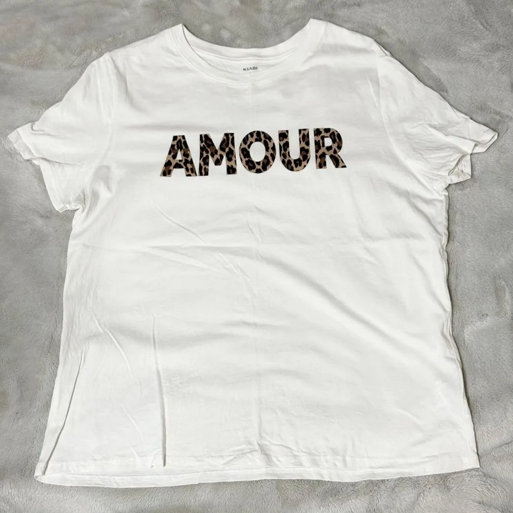 白 ホワイト Tシャツ y2k 半袖 海外ガール amour