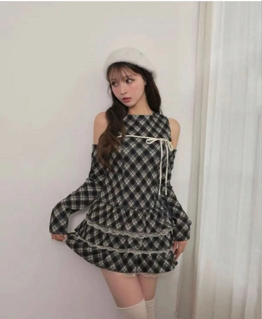 エムミーエメ Shoulder slit check mini onepiece