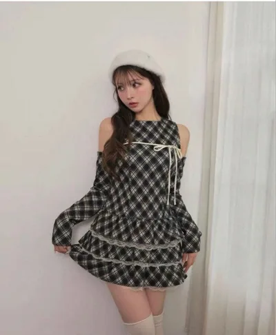 エムミーエメ Shoulder slit check mini onepiece