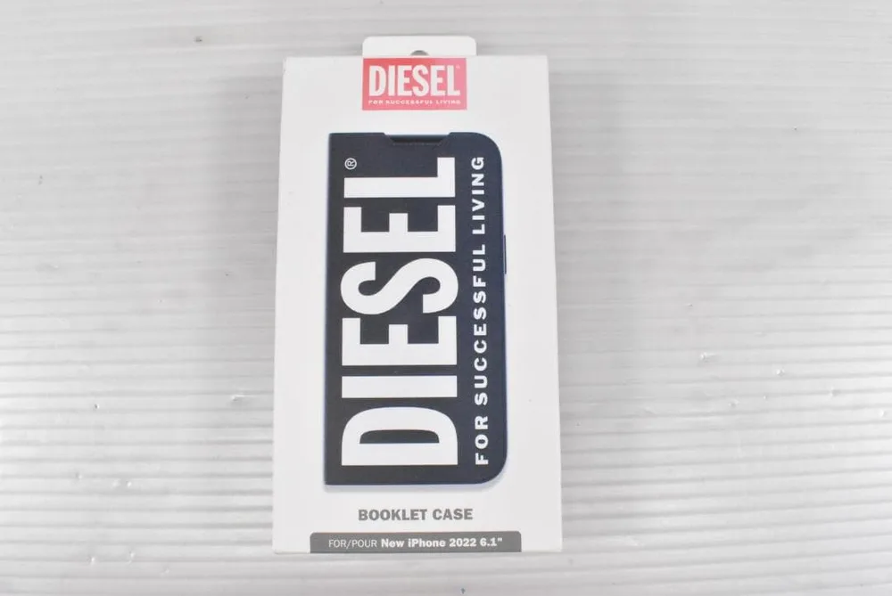 DIESEL iPhone14 手帳型ケース ブラック ZUA2CH ディーゼル