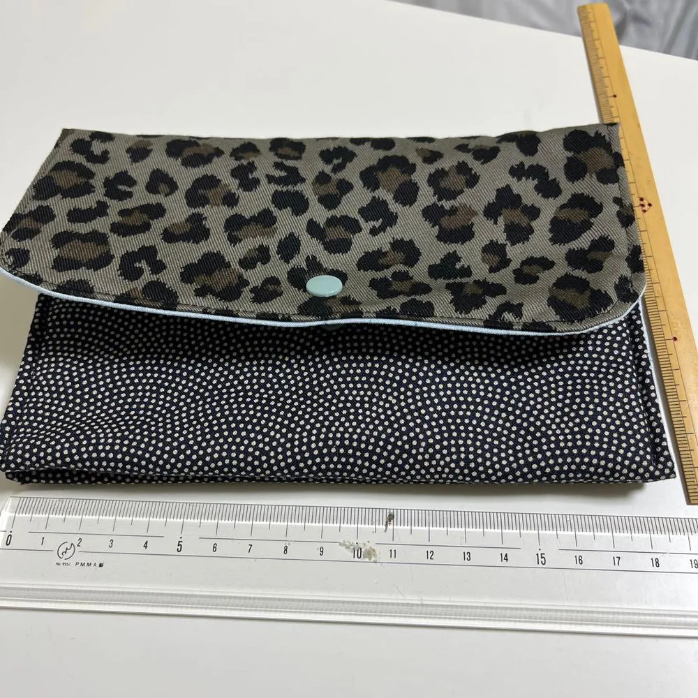 ヒョウ柄 ドット柄 お薬手帳ケース