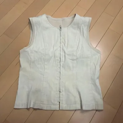 フロントジップ ベスト ジレ アイボリー
