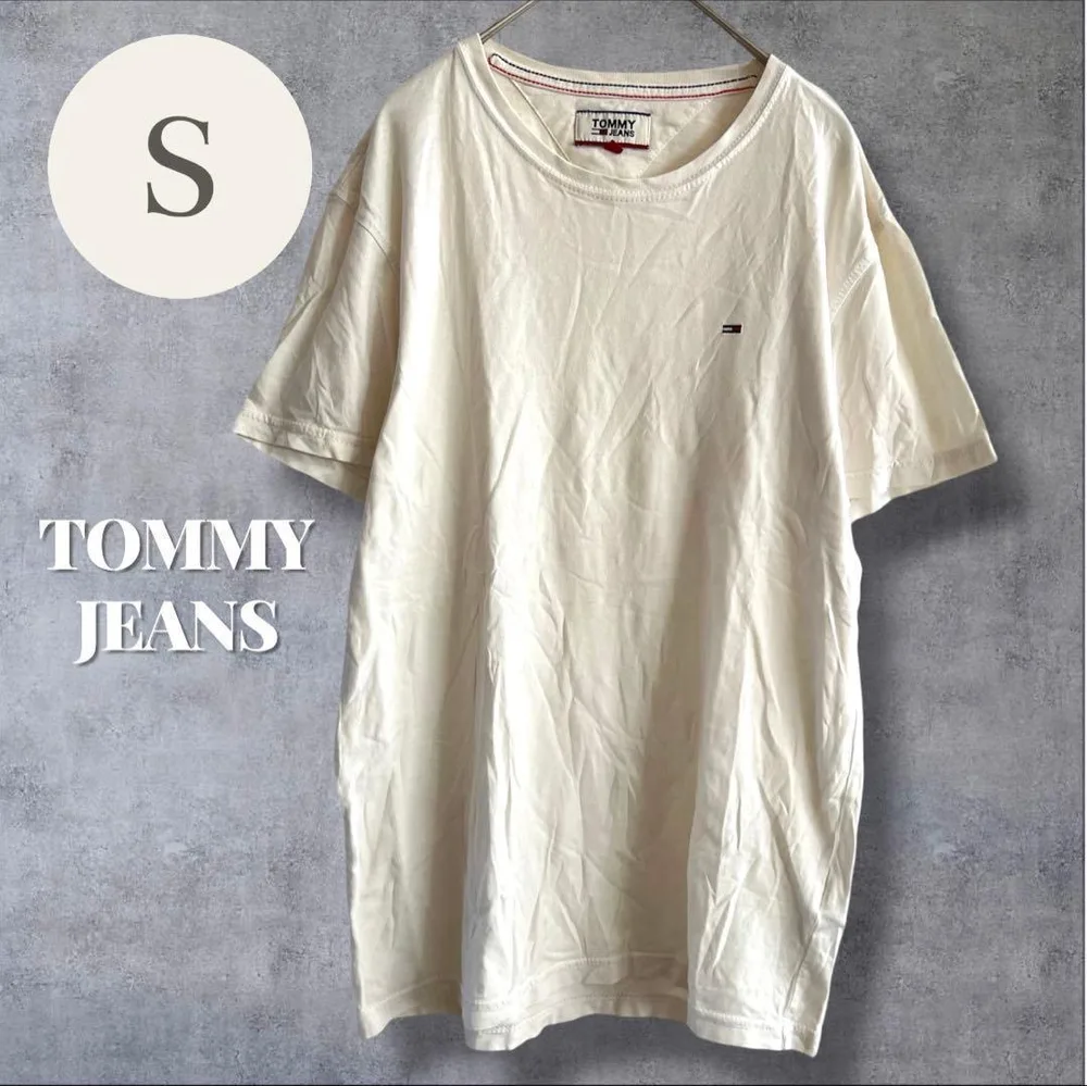 トミー ジーンズ Tシャツ S 白 半袖 ロゴ刺繍 ワンポイント 無地 着回し◎