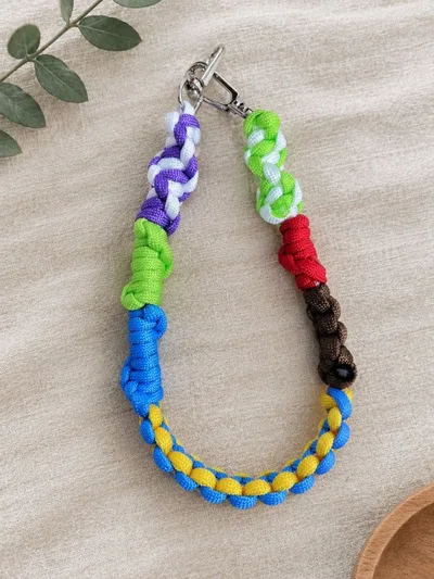 パラコード スマホ ハンドストラップ ハンドメイド