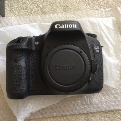 บอดี้แคนนอน EOS 7D