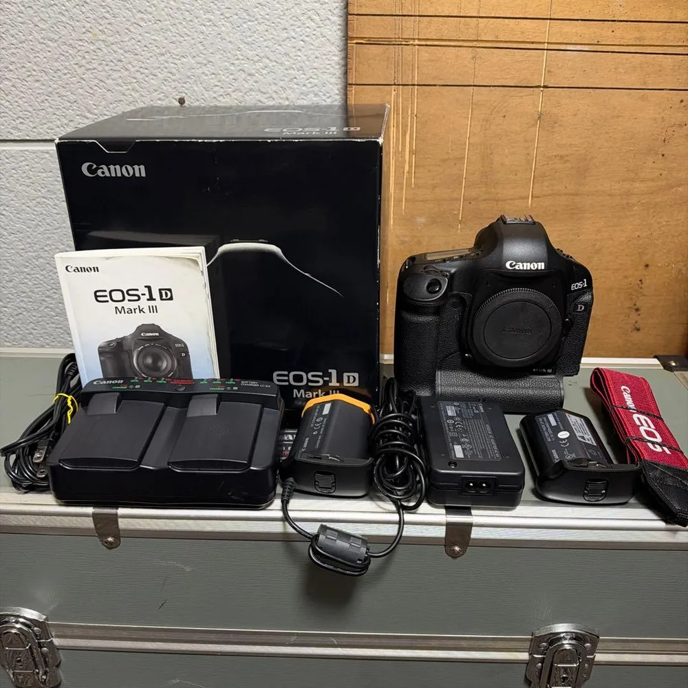<極美品> Canon EOS-1D Mark III ボディ