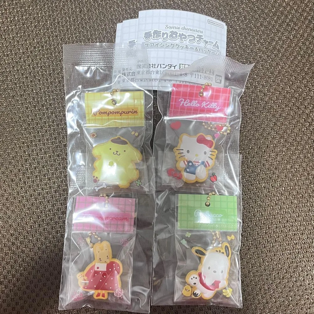 サンリオ 手作りおやつチャーム 4種セット