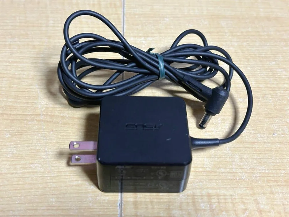 動作品 Asus 純正 ACアダプター AD890326 19V 1.75A