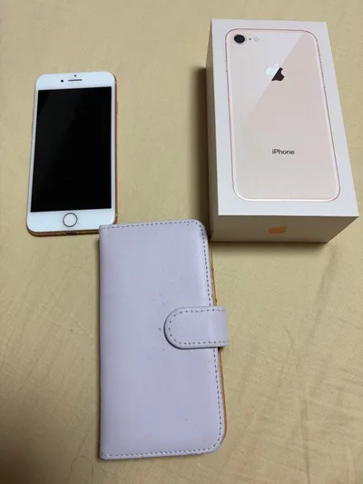 Apple iPhone 8 ゴールド 64G