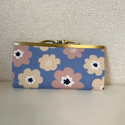 ハンドメイド 浮足がま口20cm 長財布 北欧風モダンフラワー ヒヤシンスブルー