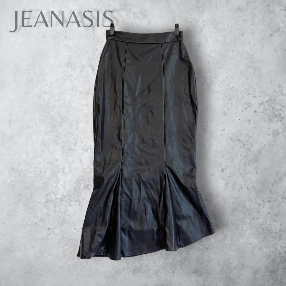 【JEANASIS ジーナシス】 フェイクレザーロングアシメフレアスカート 黒