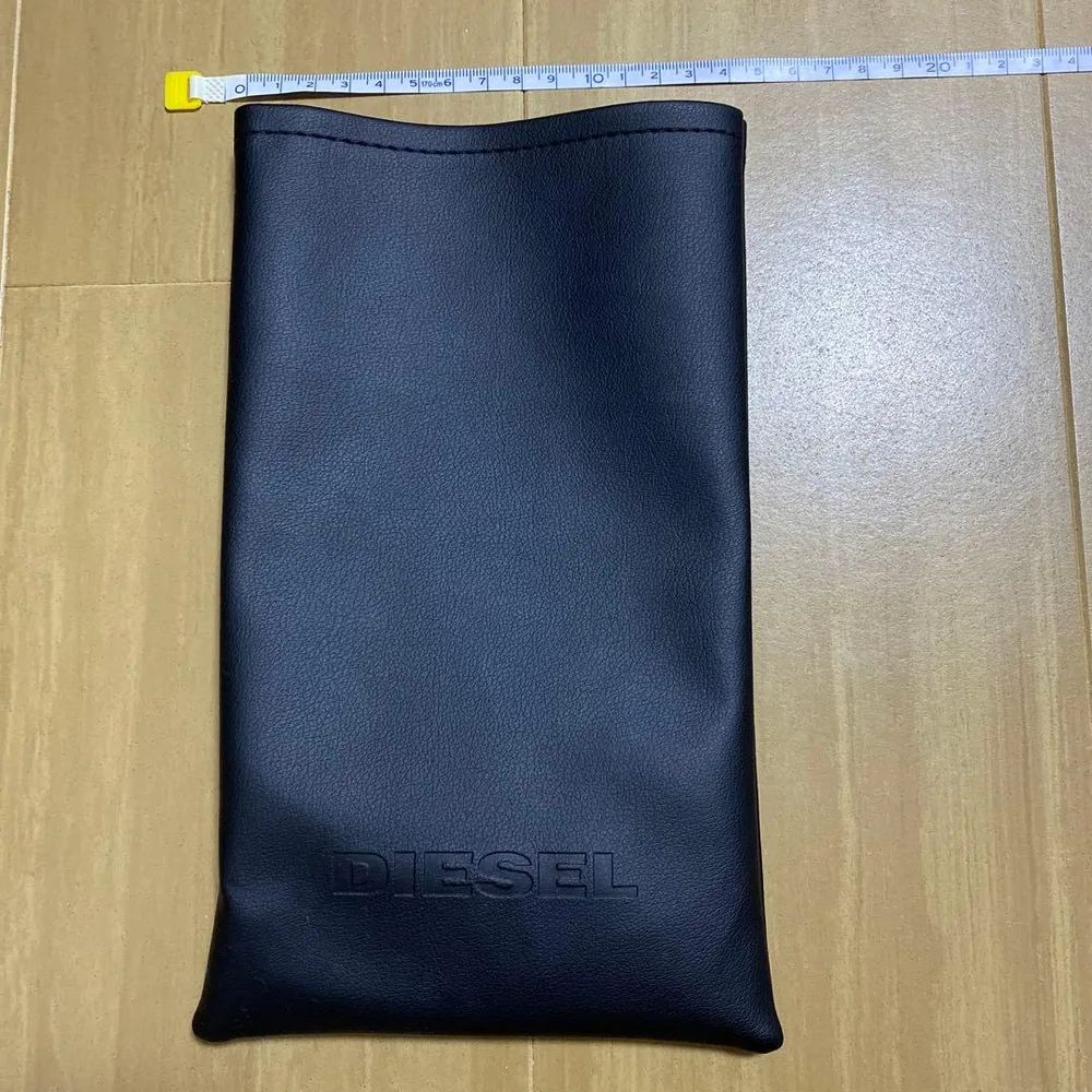 DIESEL ポーチ ブラック 小物入れ