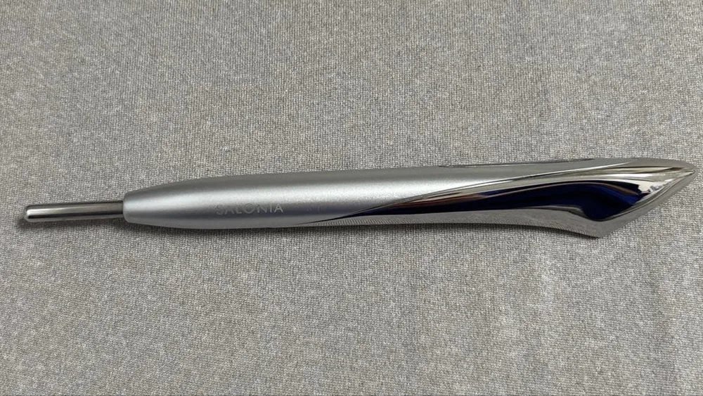 SALONIA フェイスカレントポインター 箱なし