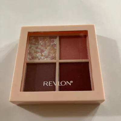 REVLON ダズル アイシャドウ クアッド 003 VINTAGE ROSE