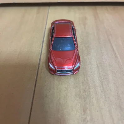 トミカ ミニカー スカイラインレッド