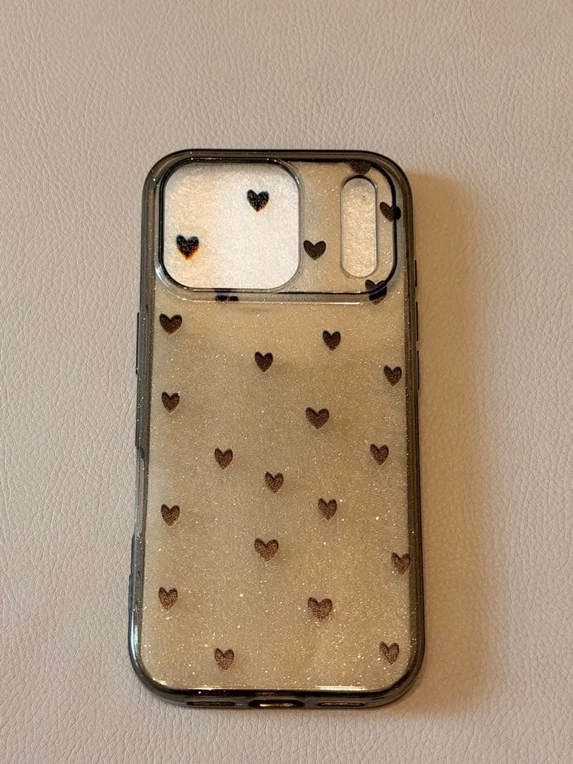 iPhone 18pro ブラッククリアケース