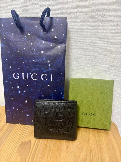 GUCCI グッチ 二つ折り財布 GGエンボス レザー ブラック ジャンボGG