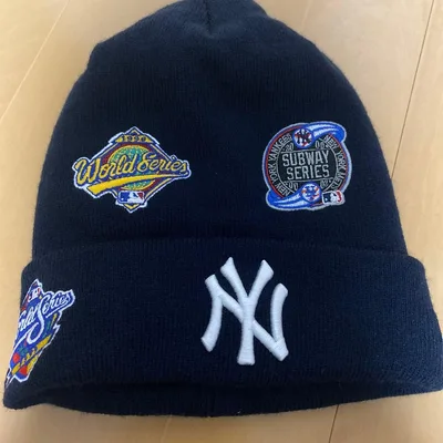 NEW ERA ヤンキース ニット帽 ビーニー 刺繍ワッペン 未使用