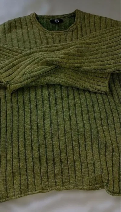 ステューシー Stussy Slub Rib Crew Neck 百足着用