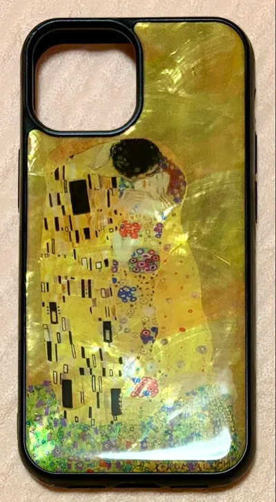 【美品】ikins iPhone 13 mini 天然貝ケース クリムト「接吻」