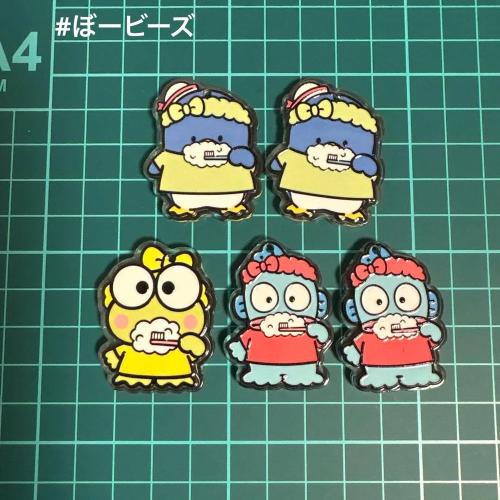 浮き彫り アクリルチャーム プレート 5個セット