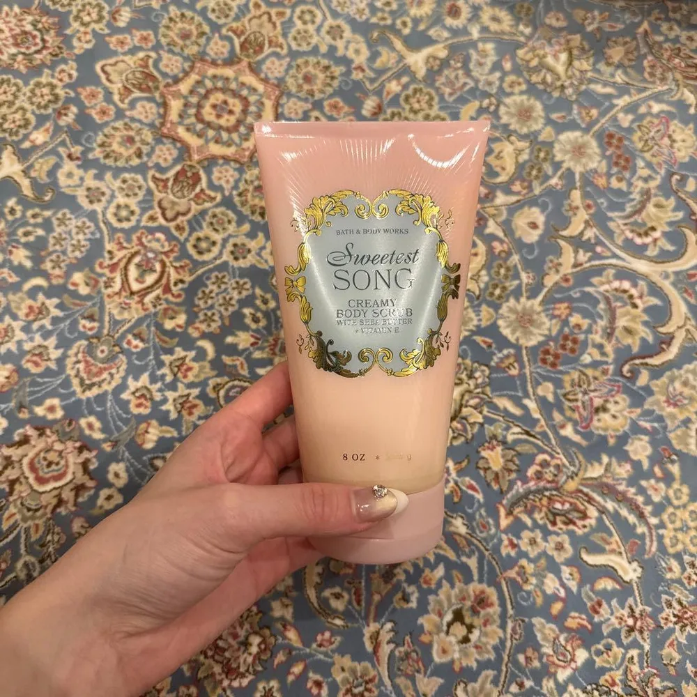 Bath & Body Works ボディスクラブ Sweetest SONG
