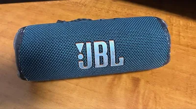 JBL FLIP6 ワイヤレススピーカー