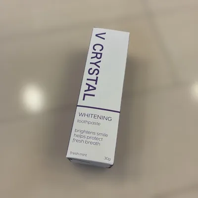 【新品未開封】V CRYSTAL ホワイトニング歯磨き粉 30g