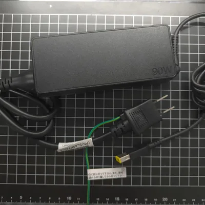 ☆Lenovo ACアダプター 90W☆