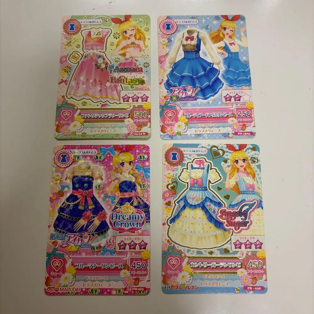 アイカツ 星宮いちごワンピース4点