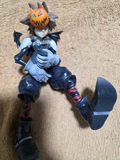 キングダムハーツ ソラ プレイアーツ アクションフィギュア ハロウィン