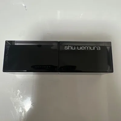 shu uemura ルージュ アンリミテッド キヌ サテン KS BG 950