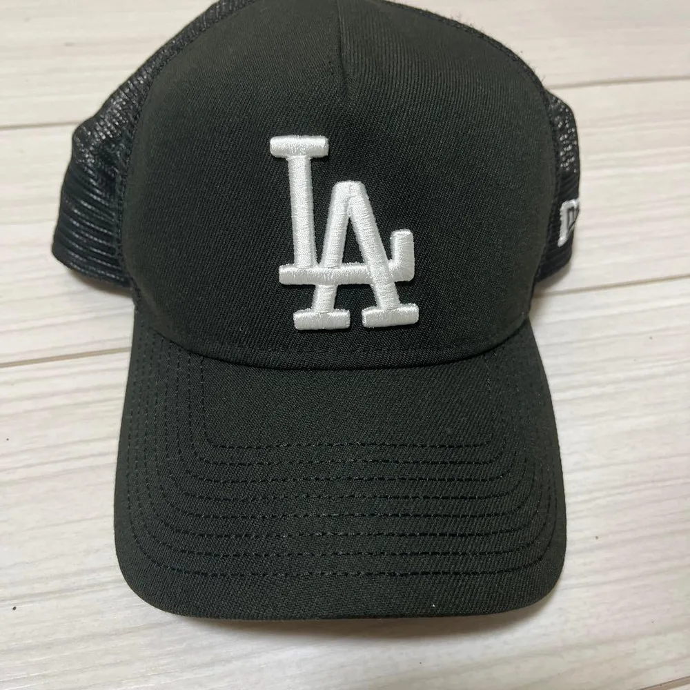 New Era LA ドジャース メッシュキャップ バンダナ柄