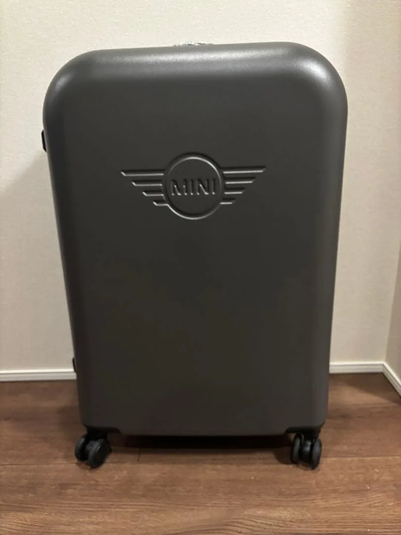 【新品タグ付き】希少 ミニクーパー キャリーケース 4輪 ファスナー ロック式