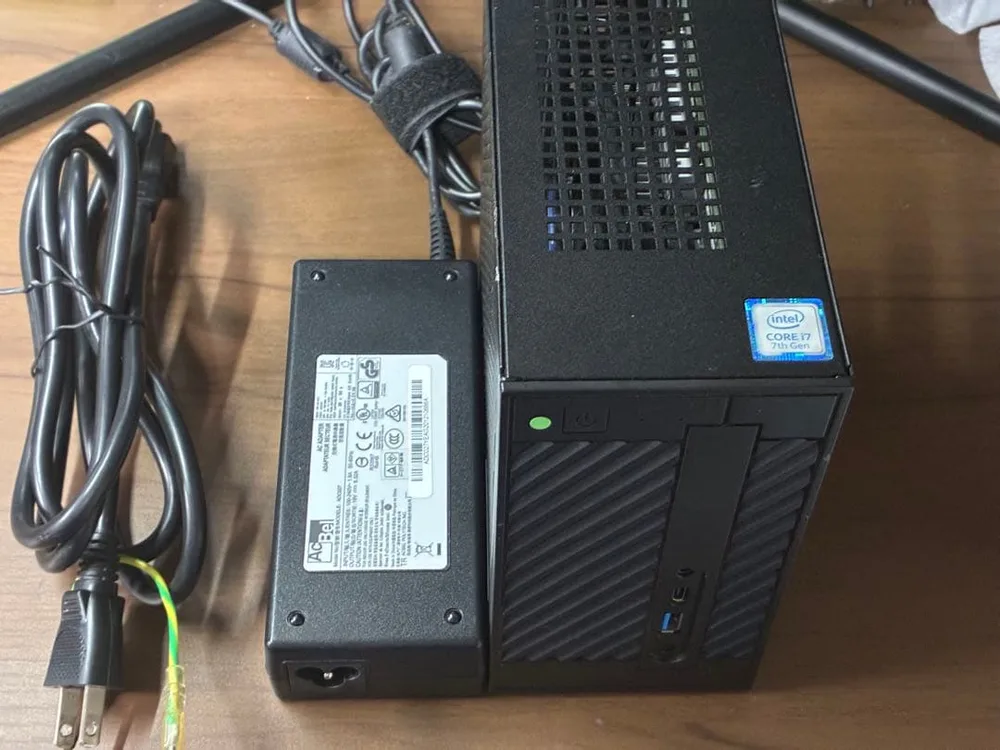 ASRock Deskmini H110 i7-7700T 8GB/256GB
