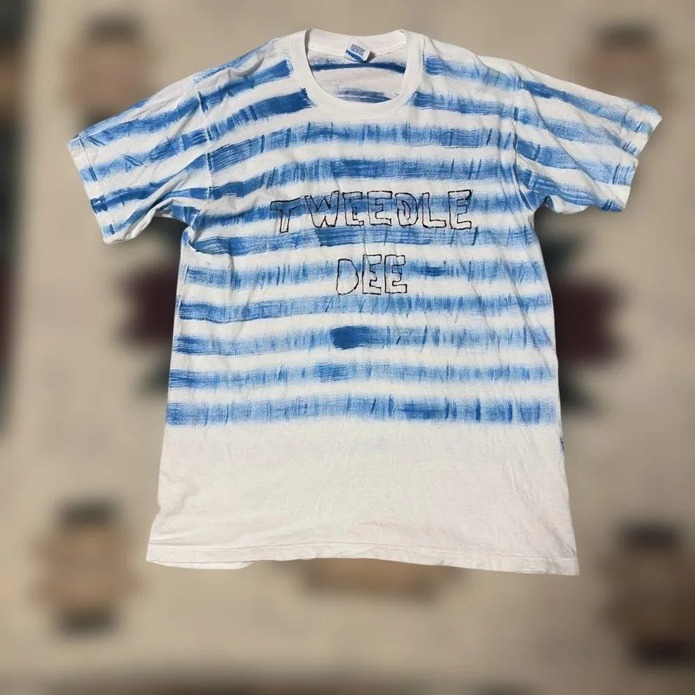 Cambridge Classics TWEEDLE DEE Tシャツ L