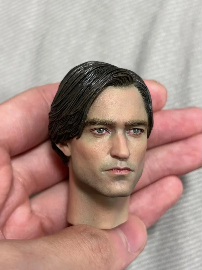 ザ・バットマン ブルース・ウェイン 1/6カスタムヘッド